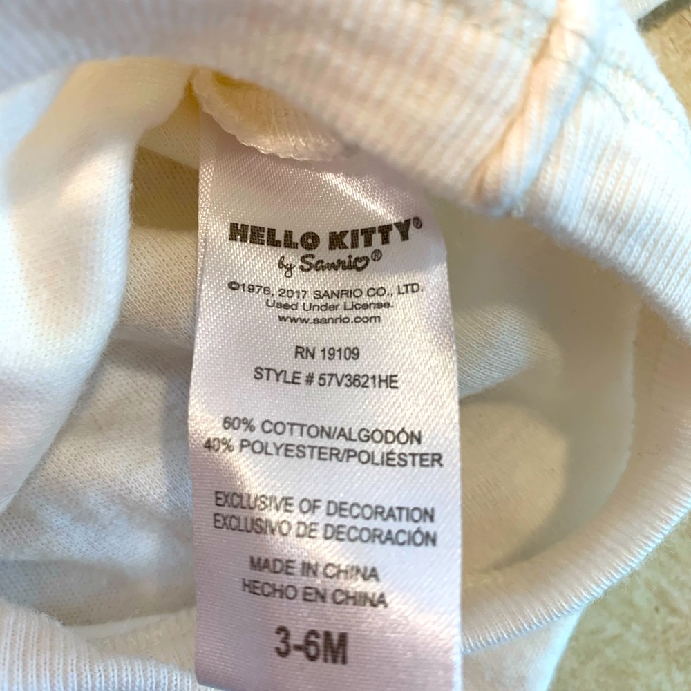 Hello Kitty bodysuit - Picture 6 of 6